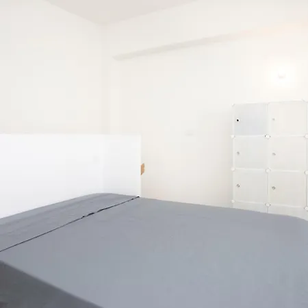 004 - Moderne Et Terrasse - Jeanne D'arc, Lägenhet *