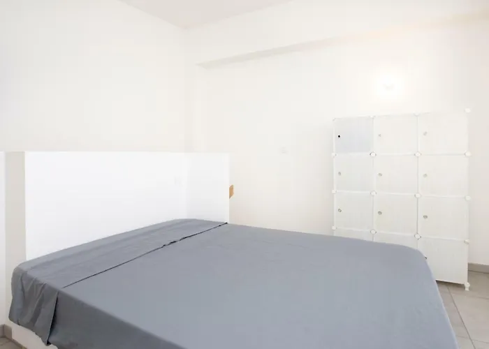 004 - Moderne Et Terrasse - Jeanne D'arc, Appartamento *