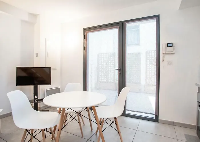 004 - Moderne Et Terrasse - Jeanne D'arc, Lejlighed