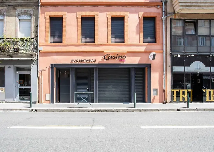 004 - Moderne Et Terrasse - Jeanne D'arc,