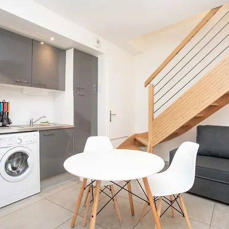 004 - Moderne Et Terrasse - Jeanne D'arc, Apartmán